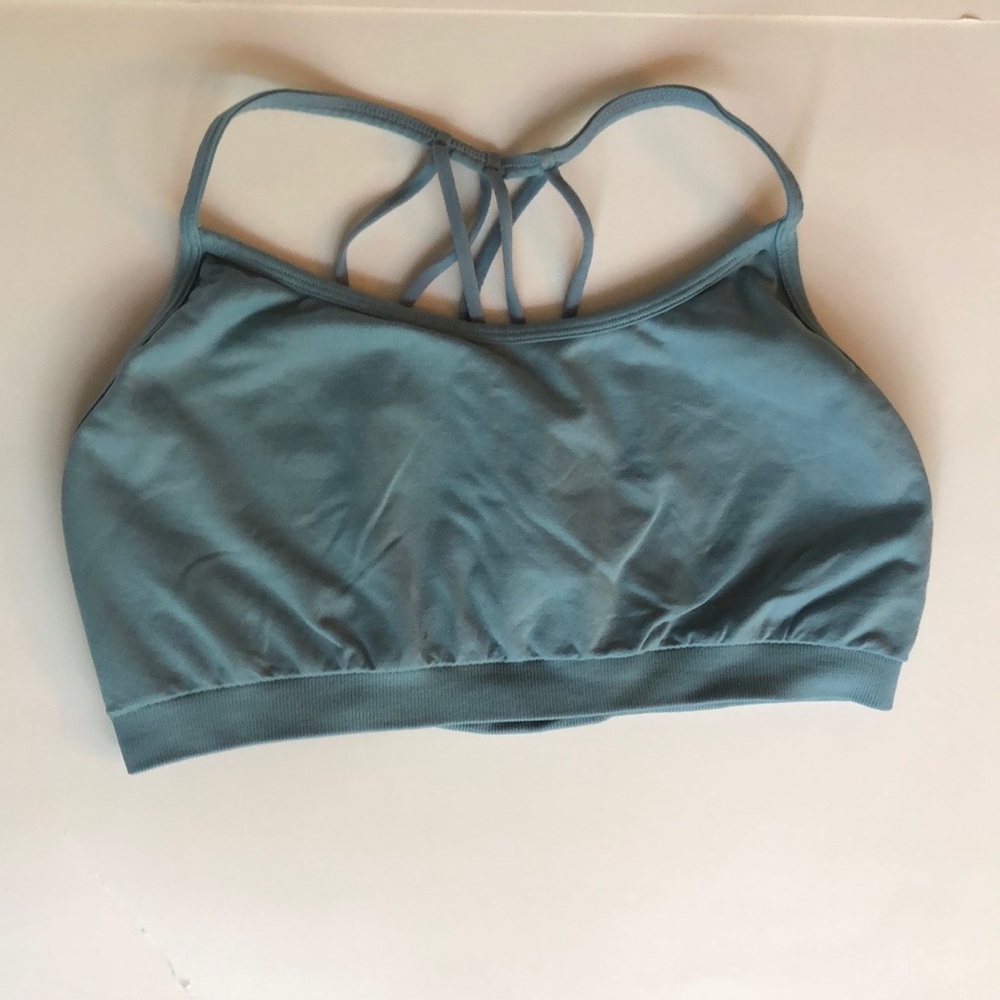 Fablect is sports bra